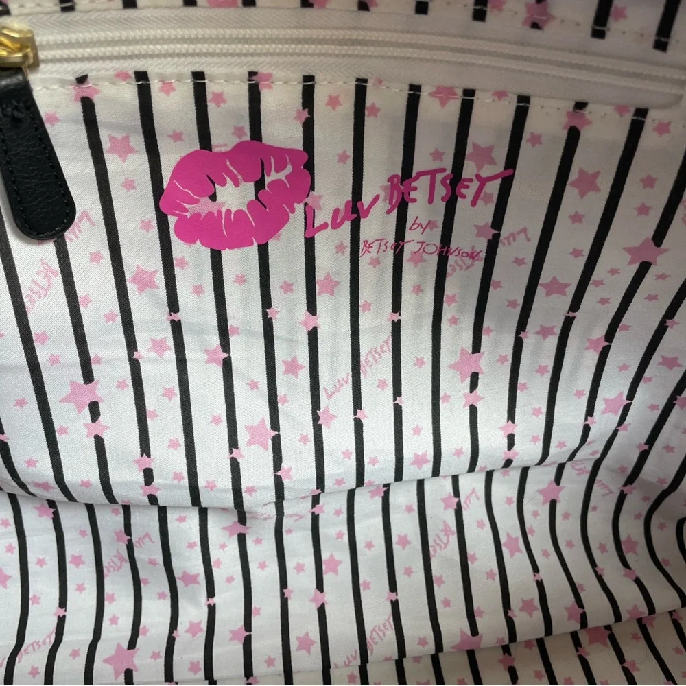Betsey Johnson Black and White Striped Bag with Rainbow Design - Picture 9 of 13
